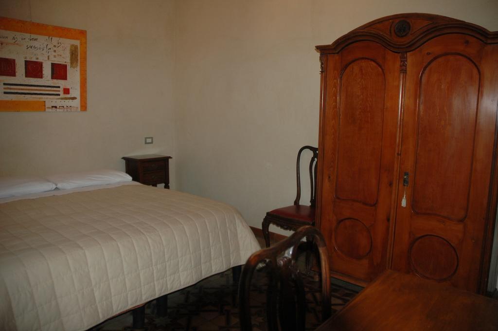 Le Maddalene Bed & Breakfast Verona Bagian luar foto